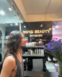 Bond Beauty Bangkok salon 3
